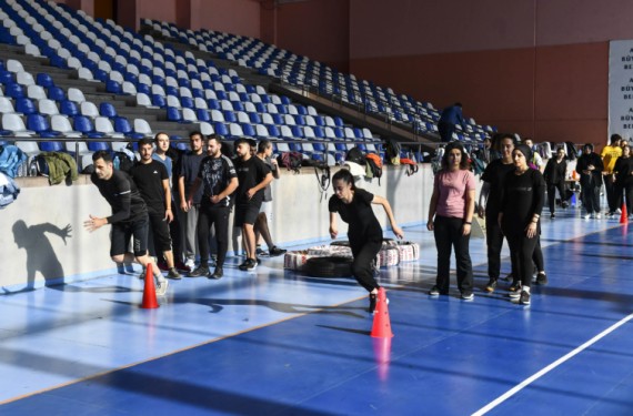 Ankara Büyükşehir Belediyesi’nin parkur hazırlık kursları devam ediyor