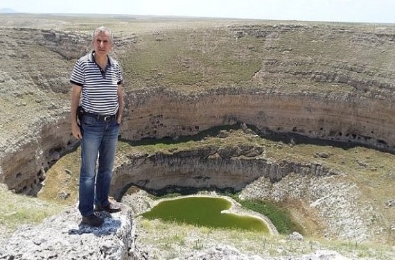 Ardahanlı Prof. Dr. Özdemir, dünyanın en etkili bilim insanı seçildi