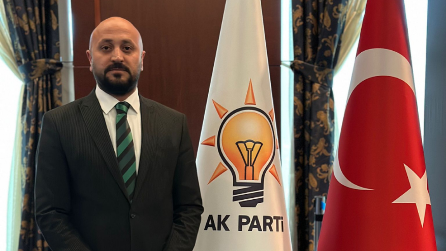 Kars’ın Turizm Elçisi Halit Özer AK Parti’den belediye başkan aday adayı oldu 