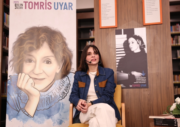 Meriç Aral gençlerle Tomris Uyar söyleşisi gerçekleştirdi