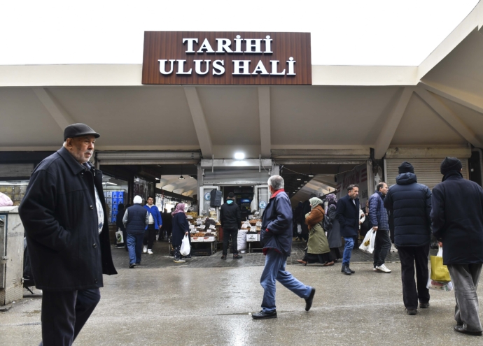 Başkentli esnaf ve vatandaştan yenilenen Ulus Hali’ne tam not verdi