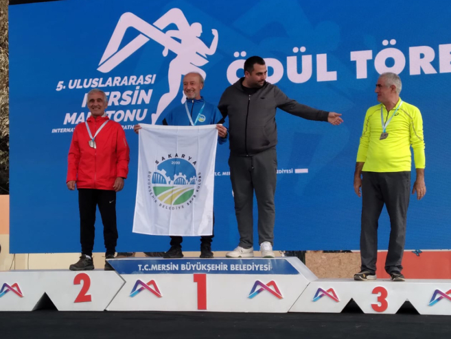 Büyükşehir sporcusundan şampiyonluk geldi