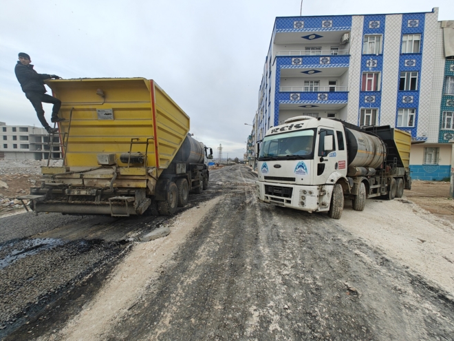 Eyyübiye’de Yeni Yollar Asfaltlanıyor