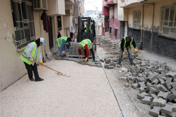 Haliliye Belediyesi, 4 mahallede üstyapı çalışmalarını sürdürüyor