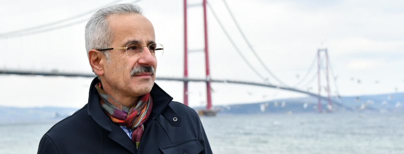 Uraloğlu: Dünyada yılın en iyi projesi 1915 Çanakkale Köprüsü oldu