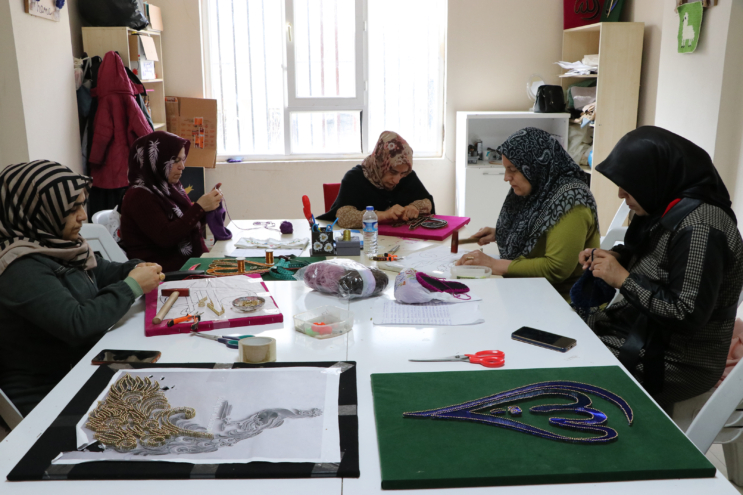 Ahmet Yesevi Milletevi kursları yoğun ilgi görüyor