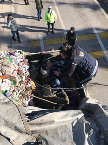 Amasya’da pes dedirten göçmen kaçakçılığı