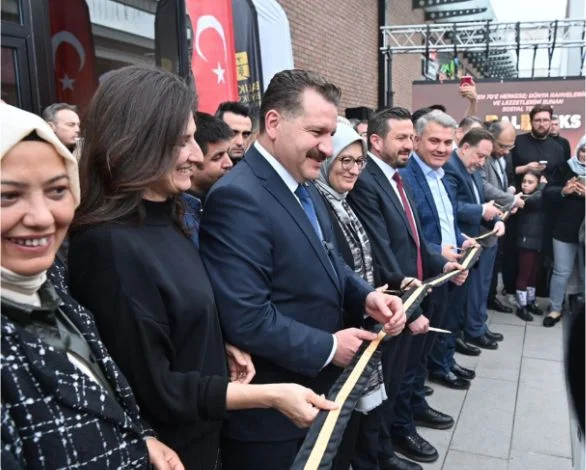 BALBUCKS 3. Şubesini Avlu’da Açtı