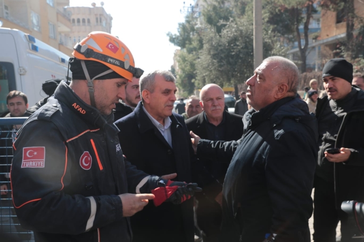 Başkan Beyazgül: Rabbim ülkemizi ve vatandaşlarımızı böylesi felaketlerinden muhafaza eylesin