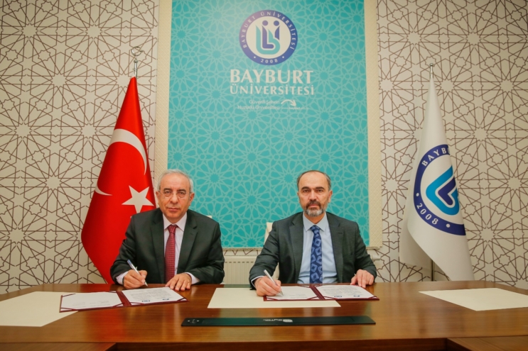 Bayburt Üniversitesi ile Hoca Ahmet Yesevi Üniversitesi Arasında Uluslararası İş Birliği Protokolü İmzalandı