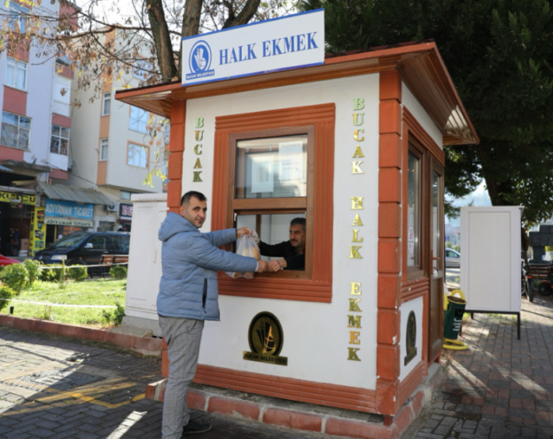 Bucak’ta halk ekmeğe zam yok