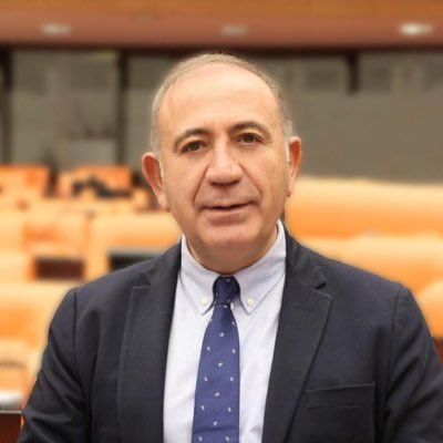 CHP Milletvekili Gürsel Tekin’ den istifa