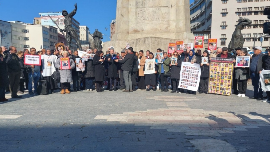 Depremzedeler, kayıp 145 için açıklama yaptı