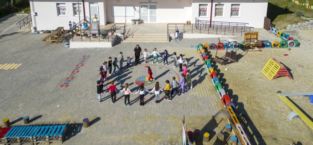 GELENEKSEL ÇOCUK OYUNLARI YENİDEN OKUL BAHÇELERİNDE