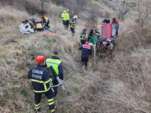 Alaca Yolunda Trafik Kazası: 4 Yaralı