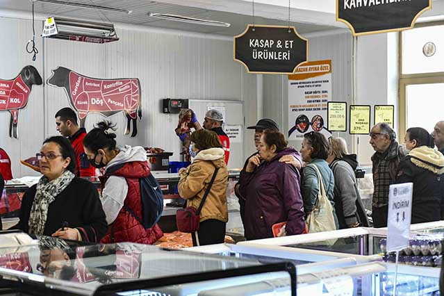 Başkent Market ile ucuz et özellikle emekliyi sevindiriyor