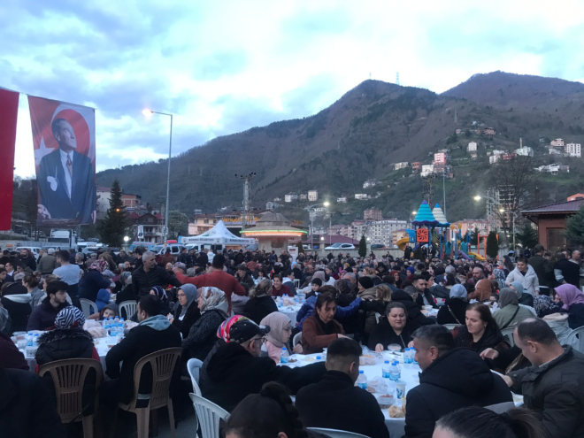 Geleneksel İftar buluşmasına yoğun ilgi