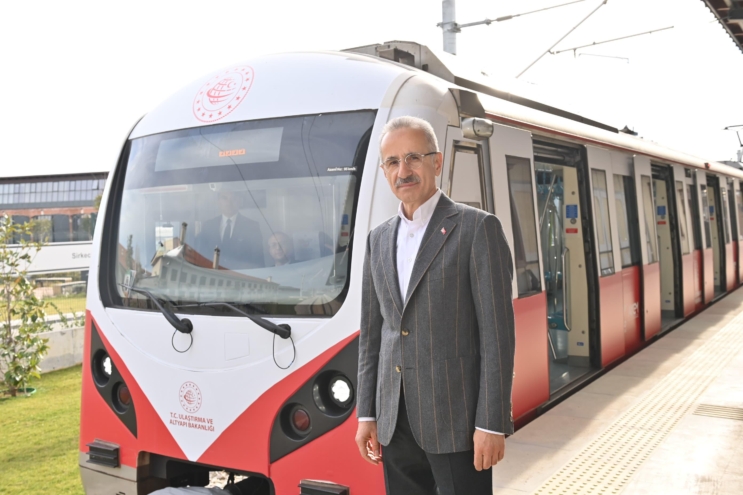 İstanbul’a bir metro hattı daha geliyor