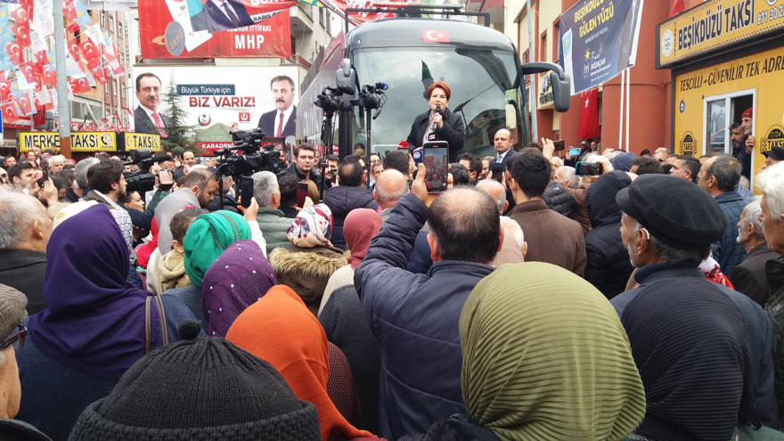 Meral Akşener Beşikdüzü’nde