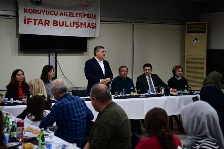 Sinop Valisi Koruyucu meleklerle iftarın bereketini paylaştı