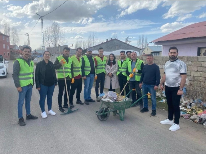 Başkan ARAS; Temiz Bir Ağrı İçin, Tertemiz Niyetimizle Kolları Sıvadık