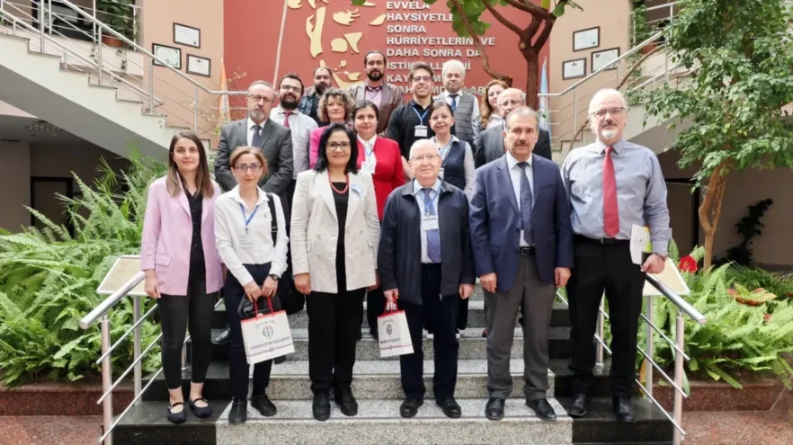 Gaziantep Üniversitesi mezunlarının performansı değerlendirildi