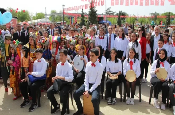 Gaziantep’te 23 Nisan çoşkusu