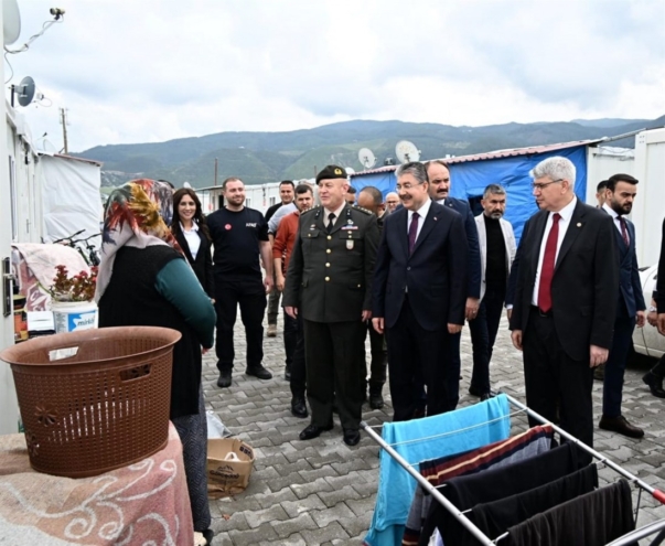 Konteyner kentte hüzünlü bayramlaşma