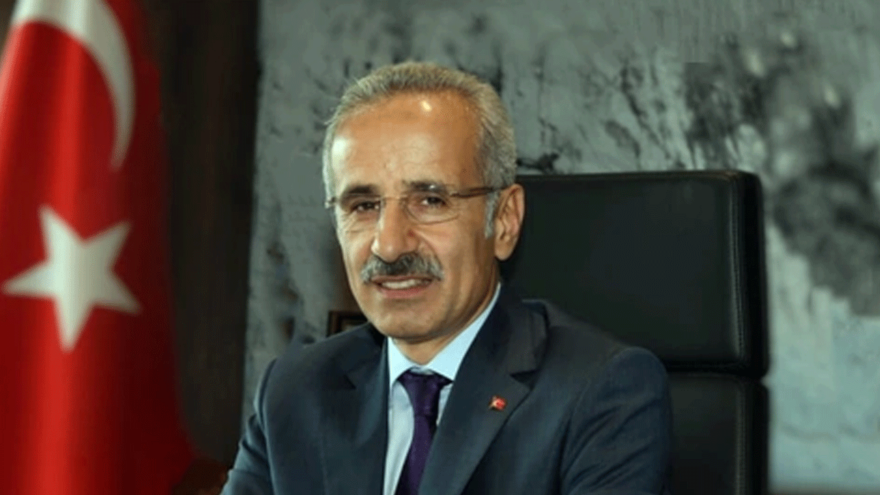 Uraloğlu: Başkent Kulisi Programının canlı yayın konuğuyum