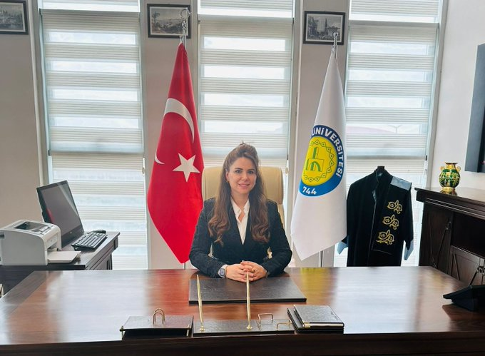 Prof. Dr. Zeynep Müjde Sakar, Harran Üniversitesi İktisadi ve İdari Bilimler Fakültesi Dekanı Oldu