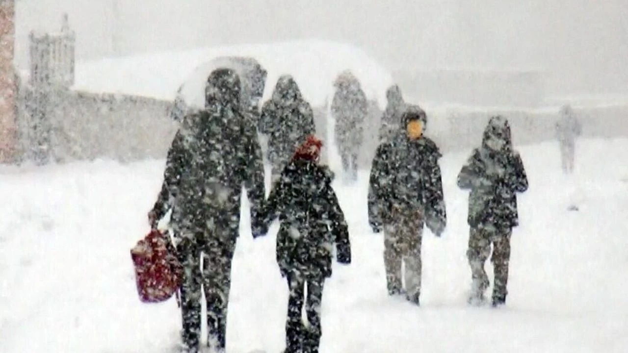 İstanbul’da kar tatili!